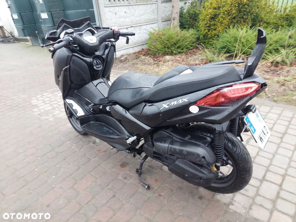 Yamaha X-max - 3