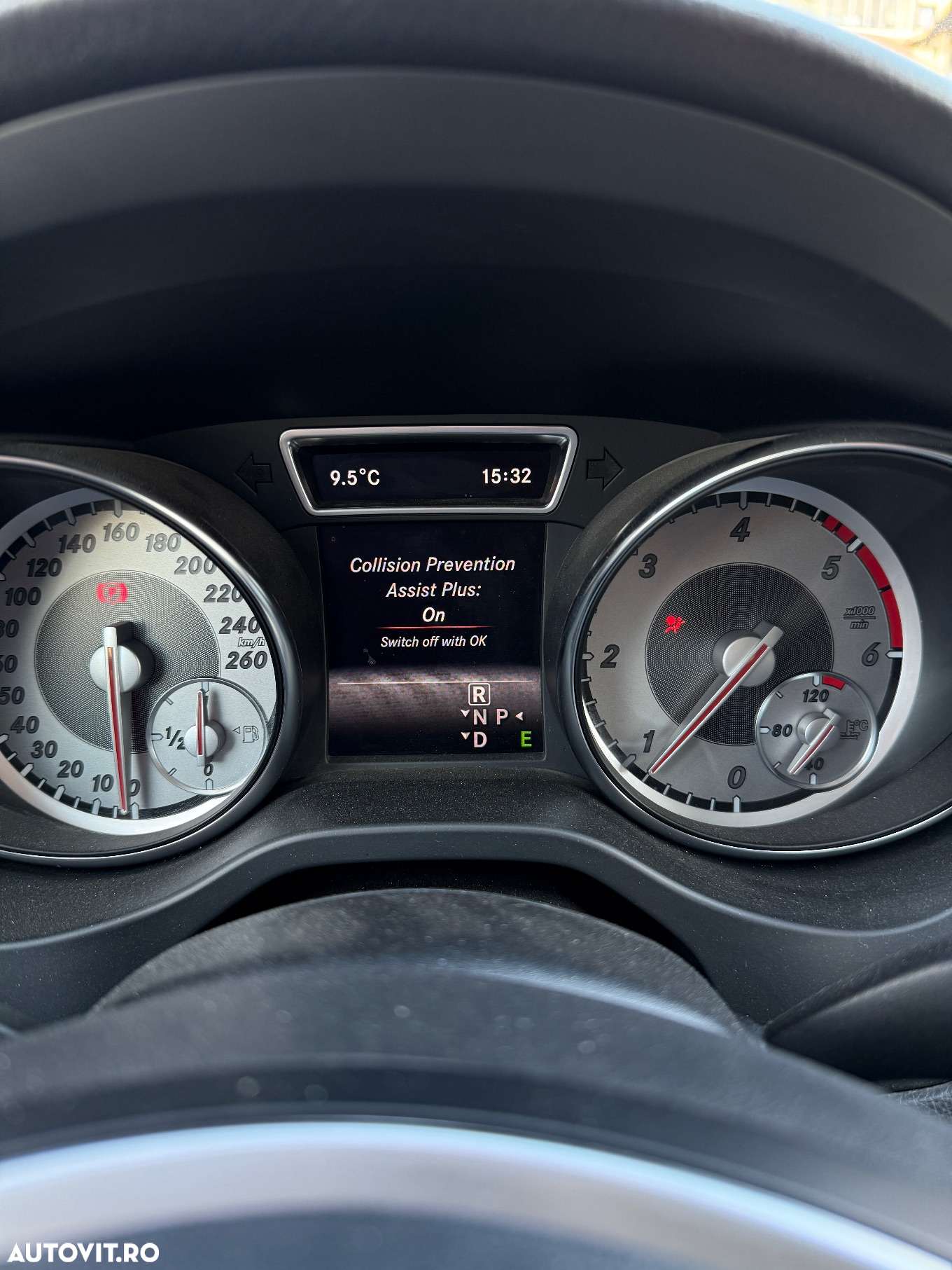 Mercedes-Benz GLA 180 (CDI) d 7G-DCT - 20