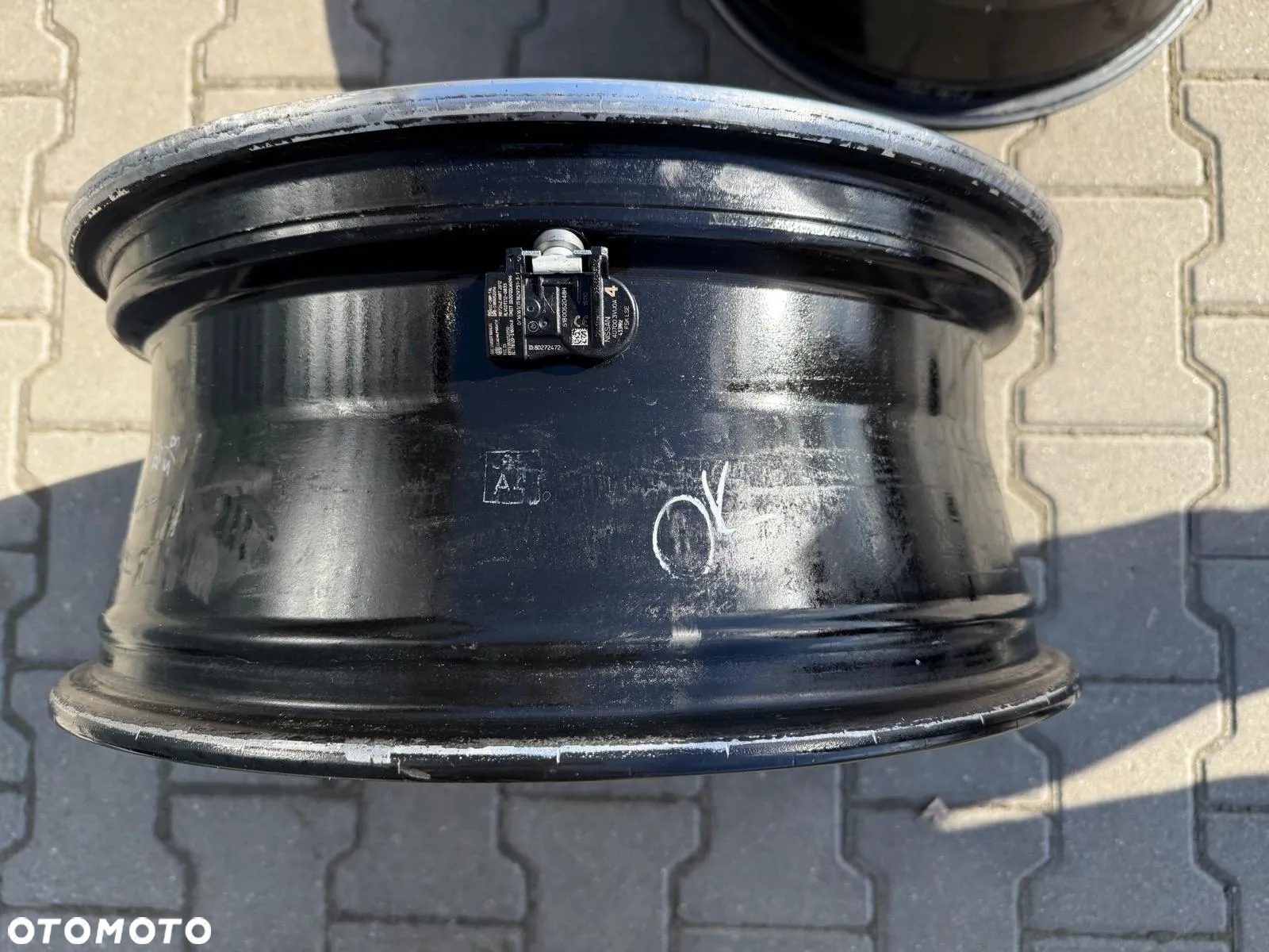 ALU FELGI NISSAN QASHQAI J11 7Jx18 ET40 5x114,3 N64801 4EA8A CZUJNIKI ĆIŚNIENIA - 4