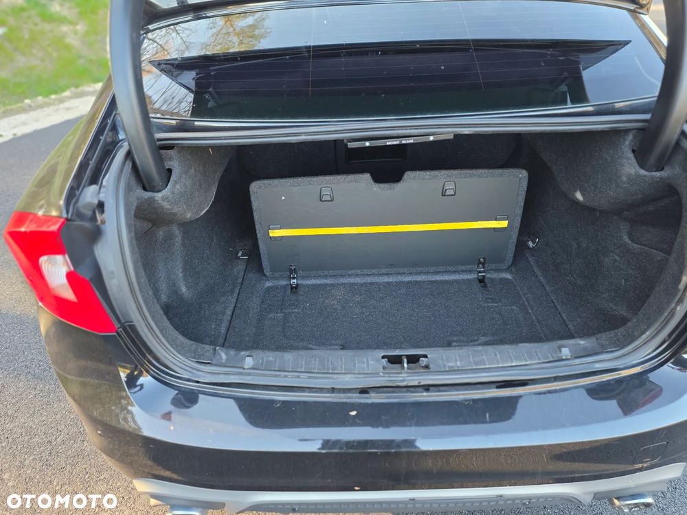 Volvo S60 T6 AWD Geartronic RDesign - 11