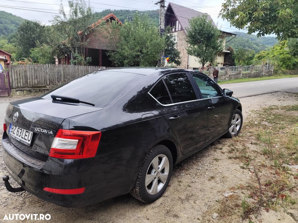 Skoda Octavia 2.0 TDI ELEGANCE DSG - 15