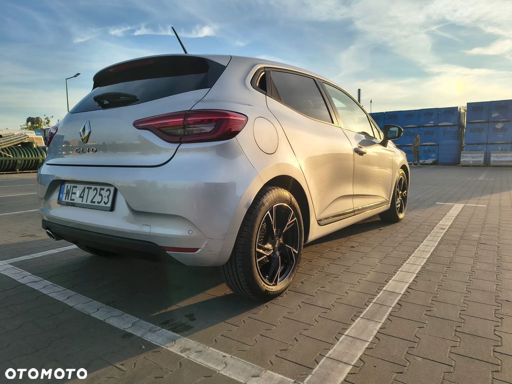 Renault Clio 1.0 TCe Techno - 19