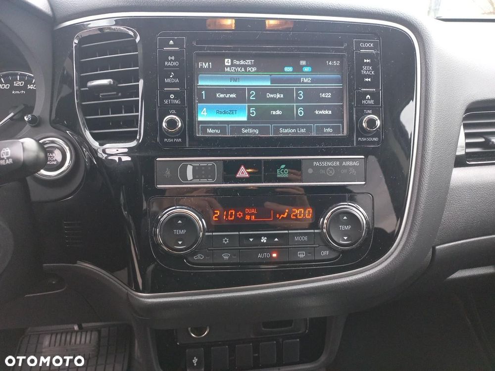 Mitsubishi Outlander 2.0 Intense 4WD CVT - 25