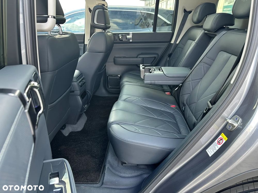 BYD Leopard 5 - 31