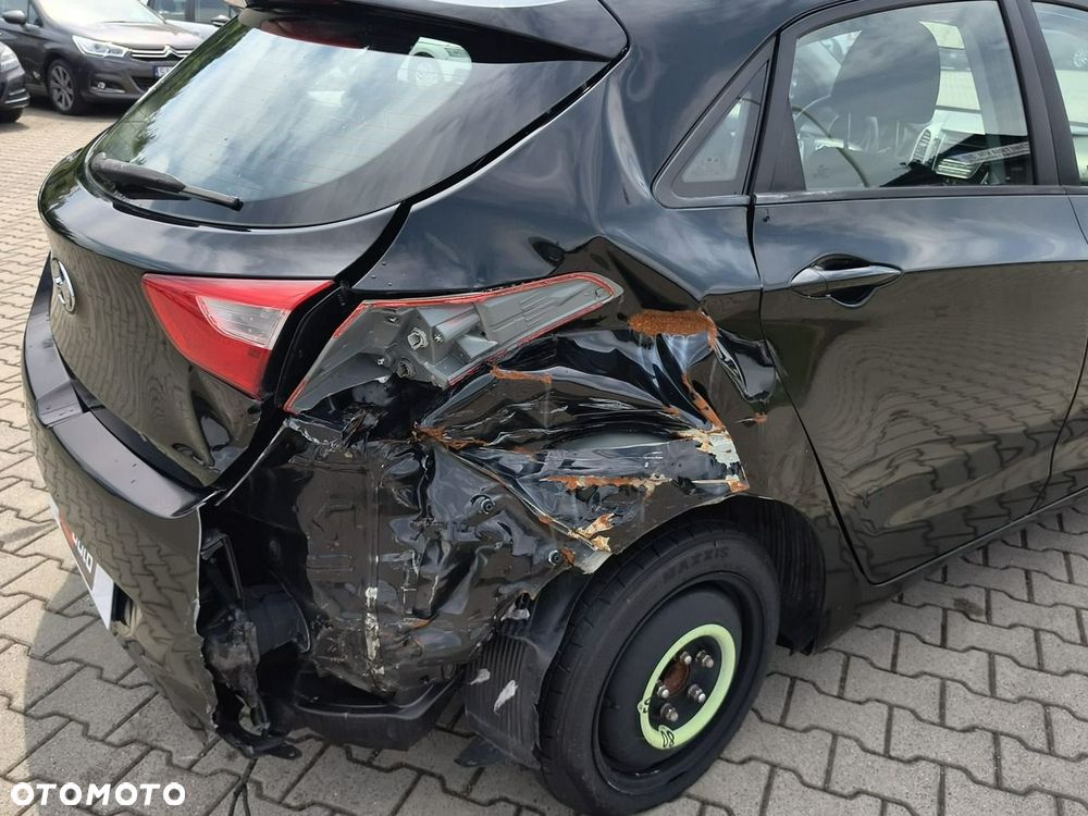 Hyundai i30 - 17