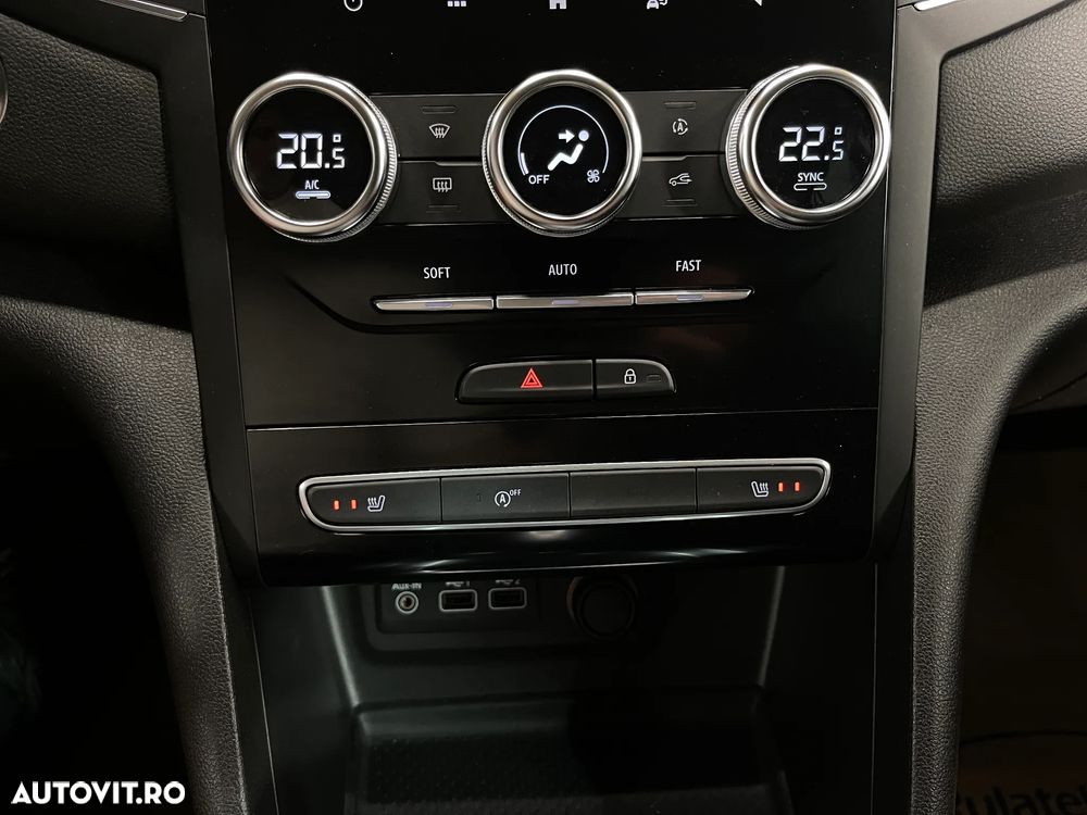 Renault Megane TCe EDC Intens - 22