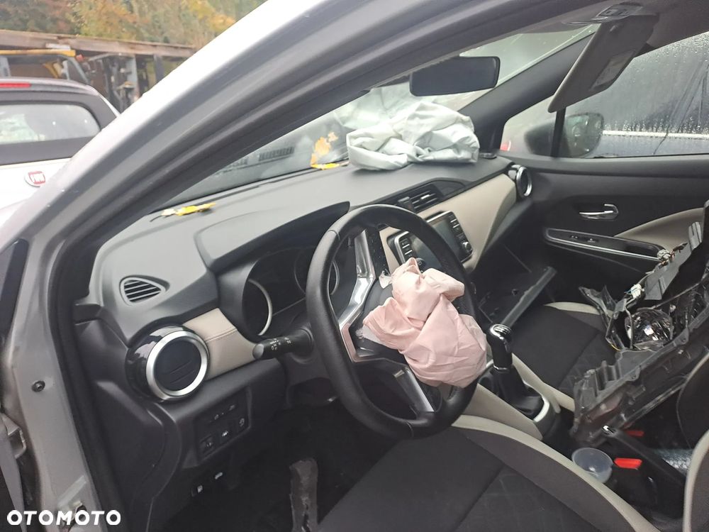 Nissan Micra DIG-T 117 Tekna - 10