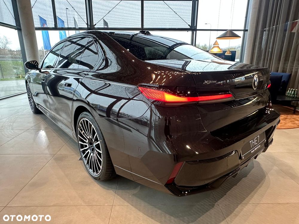BMW Seria 7 - 4