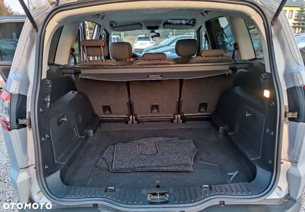 Ford S-Max 2.0 TDCi Trend - 25