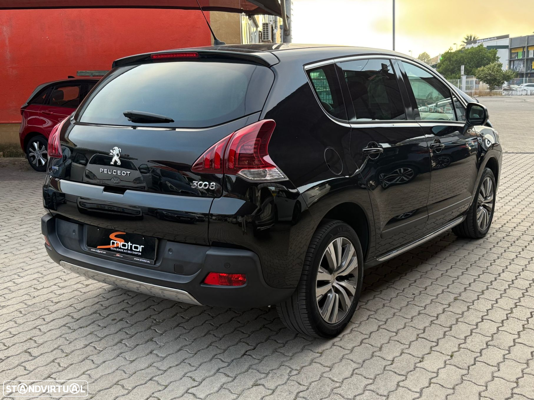 Peugeot 3008 1.2 PureTech Allure - 4