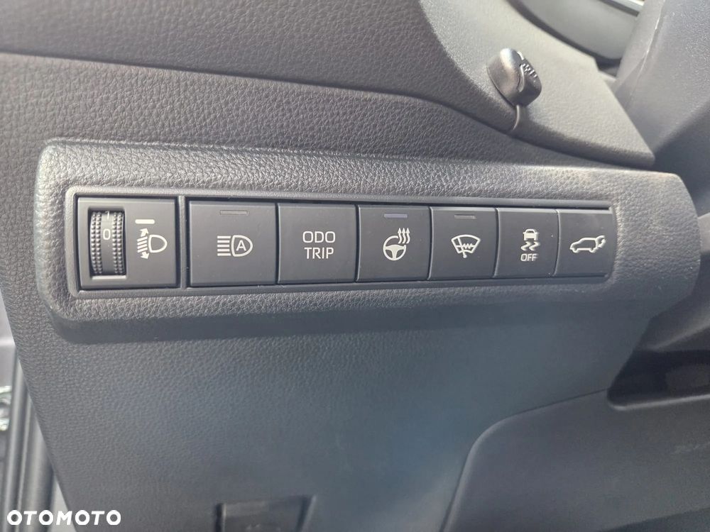 Toyota Corolla 2.0 Hybrid Style - 31