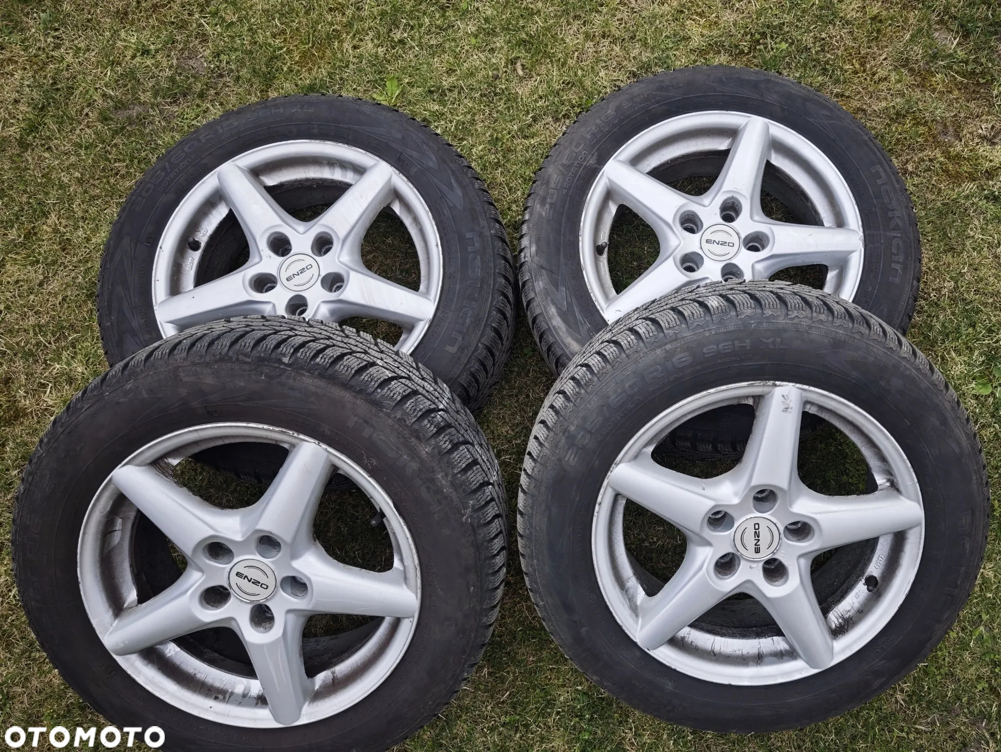 Mitsubishi Lancer 1.8 Intense - 17