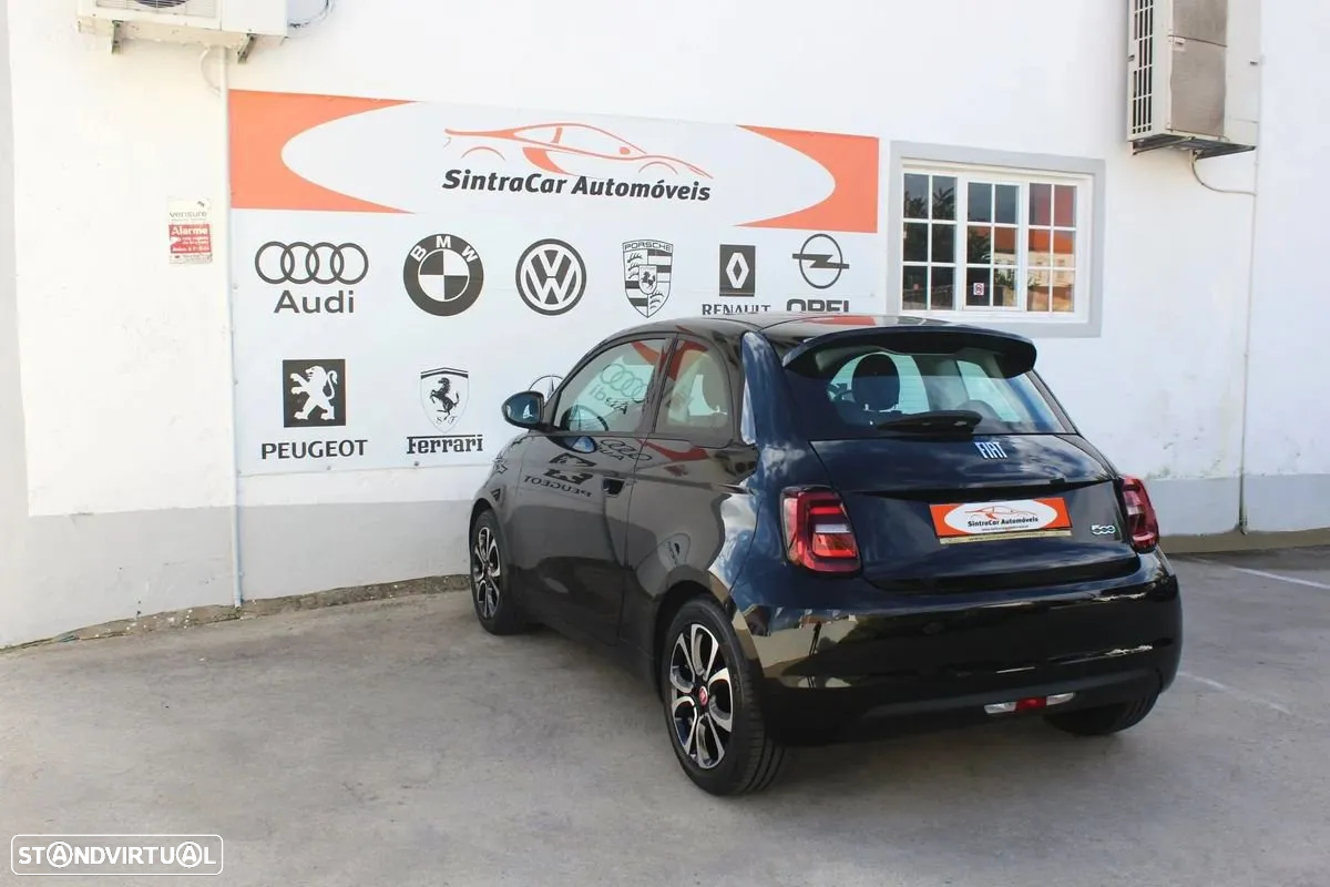 Fiat 500e Action - 6