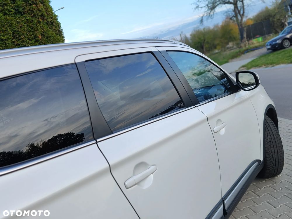 Mitsubishi Outlander 2.0 2WD Edition - 13