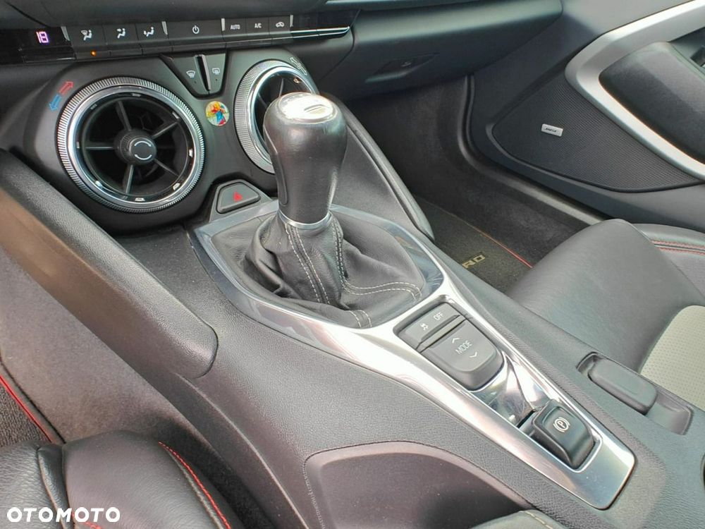 Chevrolet Camaro - 13