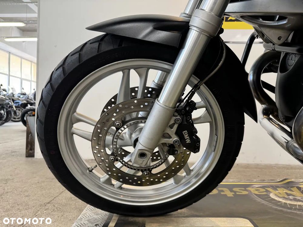 BMW R - 19