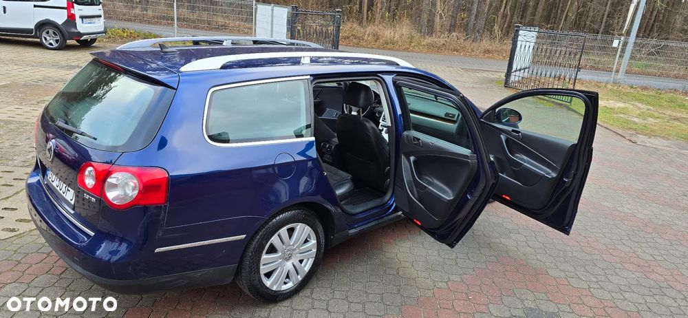 Volkswagen Passat 2.0 TDI Highline - 11