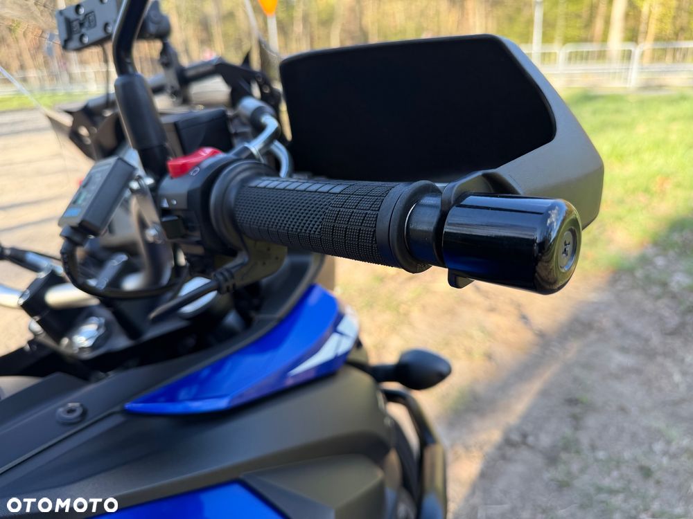 Suzuki V-STROM - 23