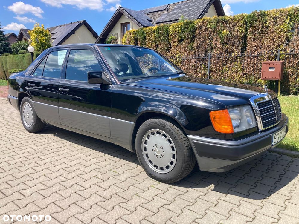Mercedes-Benz W124 (1984-1993) - 1