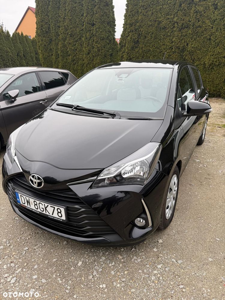 Toyota Yaris 1.5 Premium CVT - 1