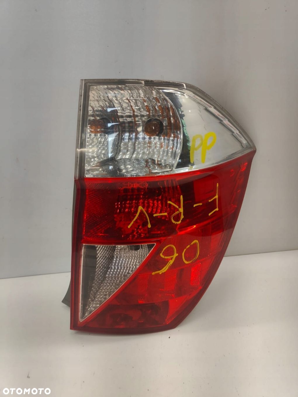 Honda frv 05-09 LAMPA TYŁ TYLNA PRAWA - 1