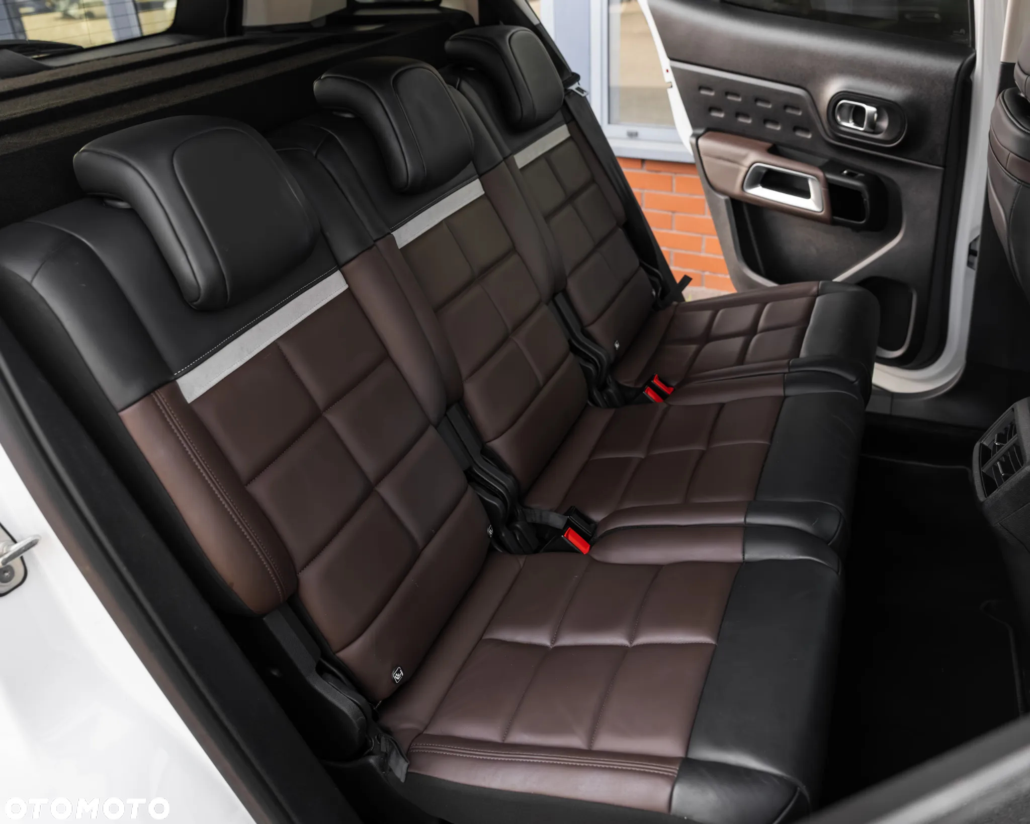 Citroën C5 Aircross 1.6 PureTech Shine EAT8 - 25