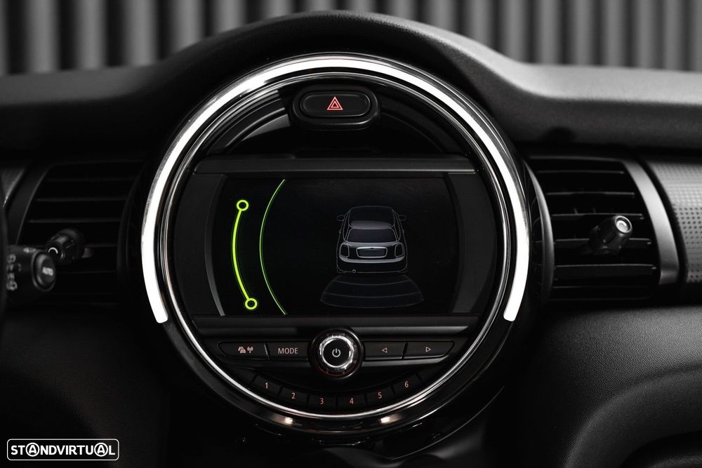 MINI 3 Portas Cooper D - 24