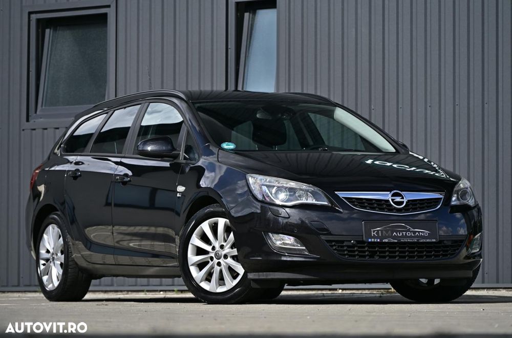 Opel Astra 2.0 CDTI DPF 150 Jahre - 3