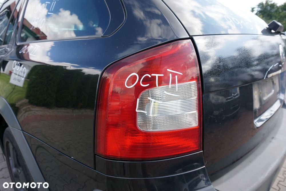 LAMPA TYLNA LEWA OCTAVIA II 1Z5 LIFT KOMBI  SKODA 2008-2013 - 1