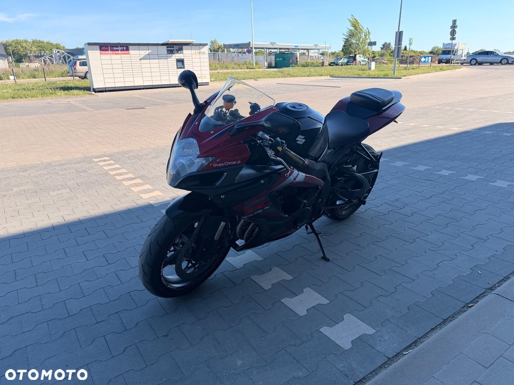 Suzuki GSX-R - 6