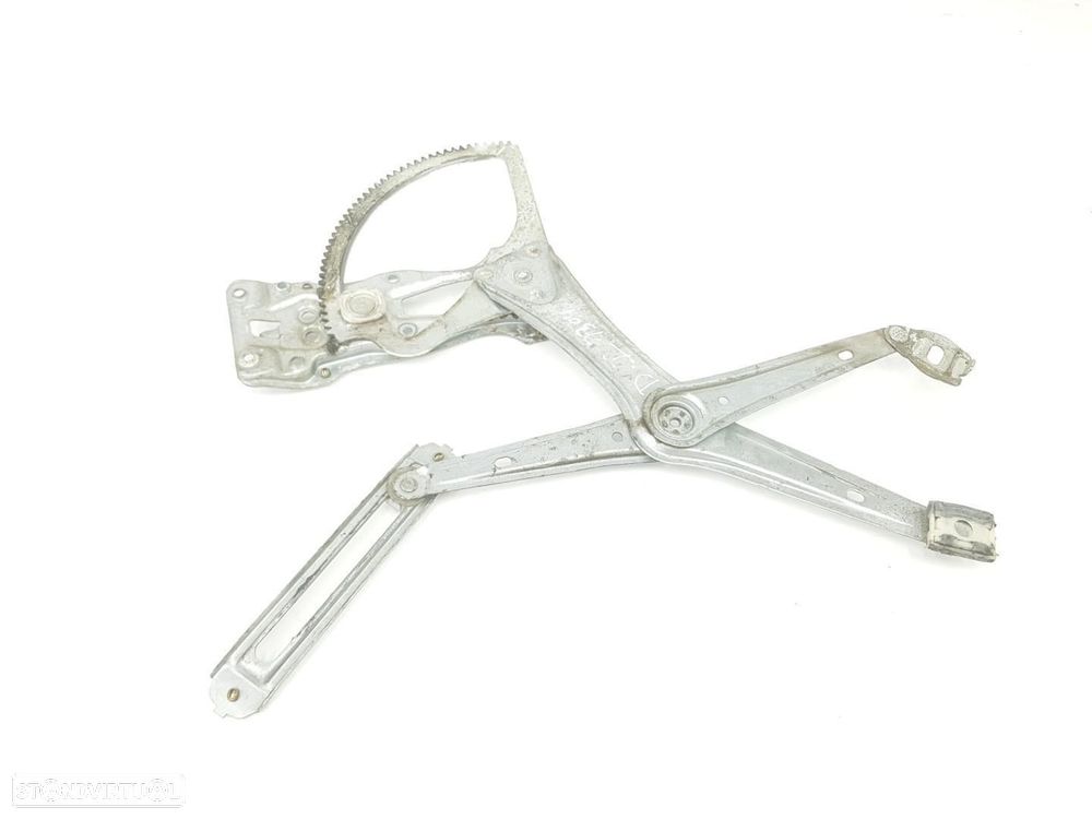 ELEVADOR FRENTE ESQUERDO MERCEDES-BENZ CLASE E BM 210 BERLINA - 1