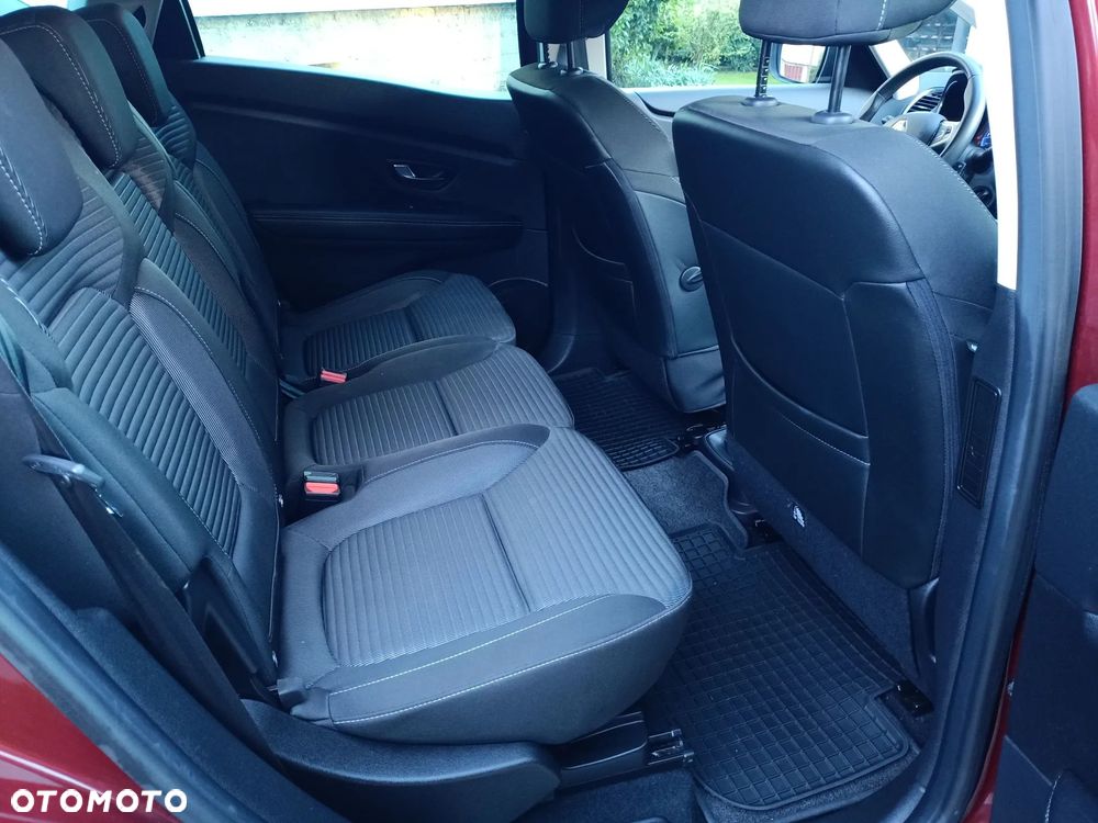 Renault Scenic - 21