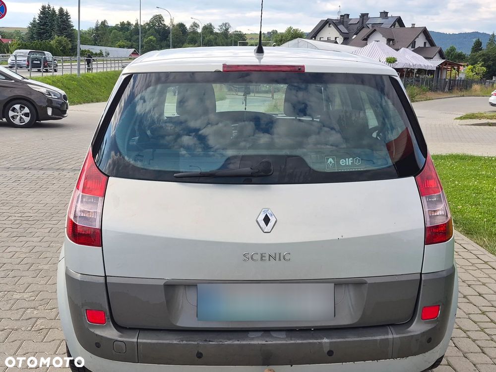 Renault Scenic 2.0 Confort Authentique - 7
