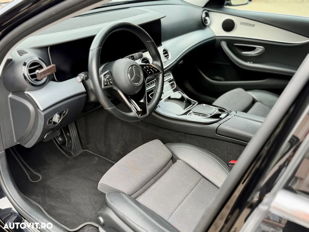 Mercedes-Benz E 300 4MATIC 9G-TRONIC Avantgarde - 6