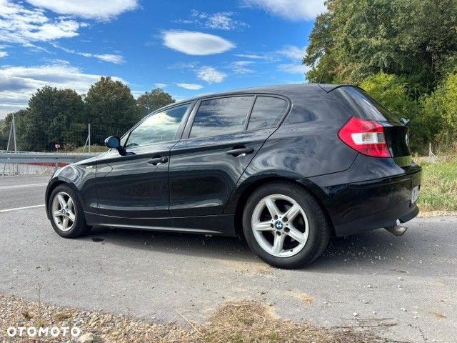 BMW Seria 1 118d - 6
