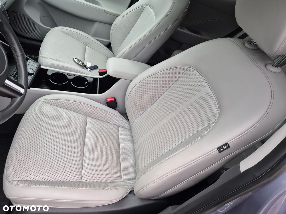 Hyundai Kona 1.6 GDI Hybrid Platinum DCT - 30