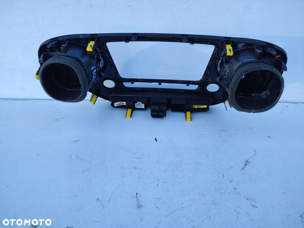 Ramka radia kratki nawiewu środkowe HYUNDAI I10 II 84740-B9000 EUROPA - 4