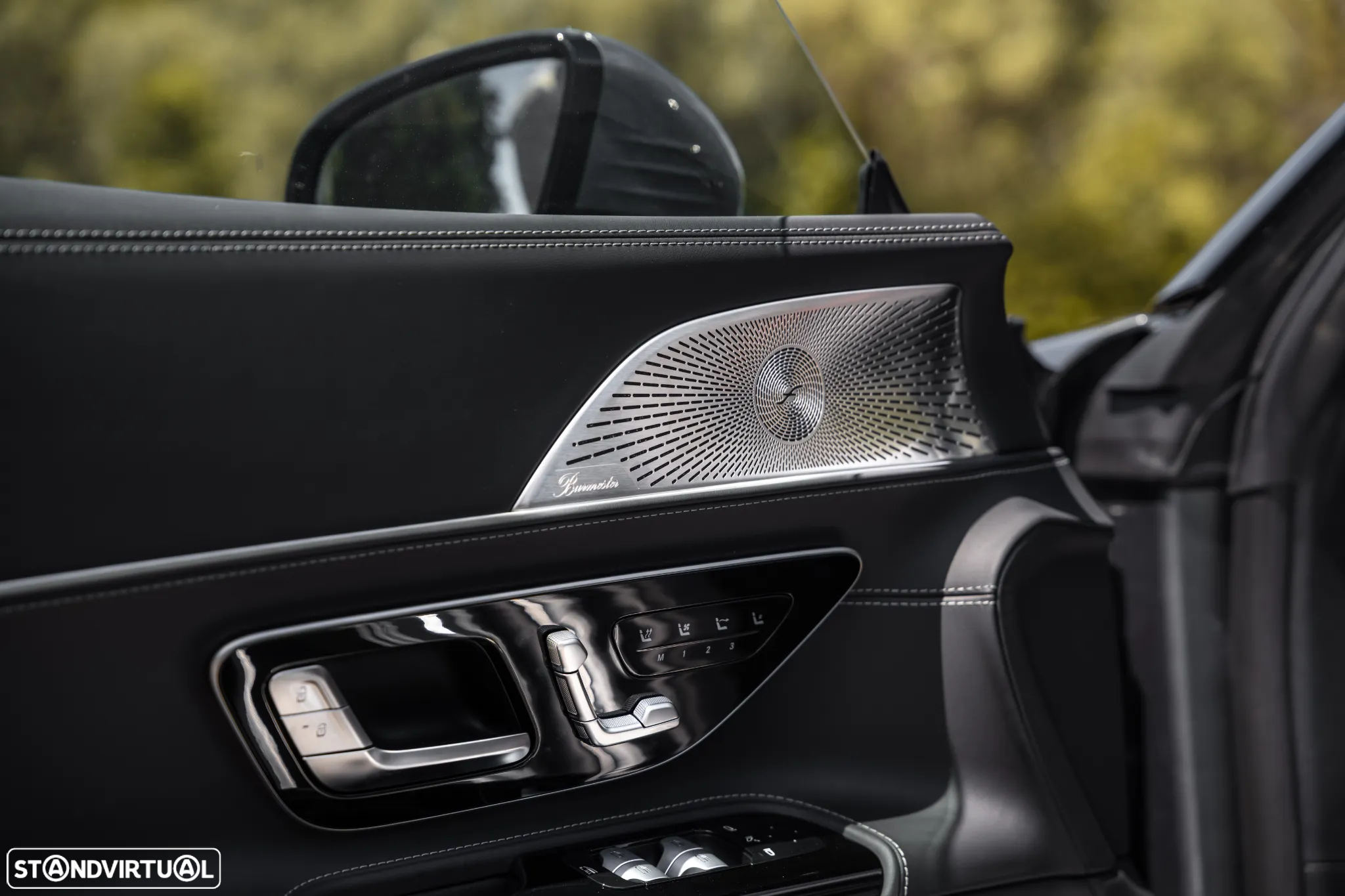 Mercedes-Benz SL 63 AMG 4Matic+ - 17