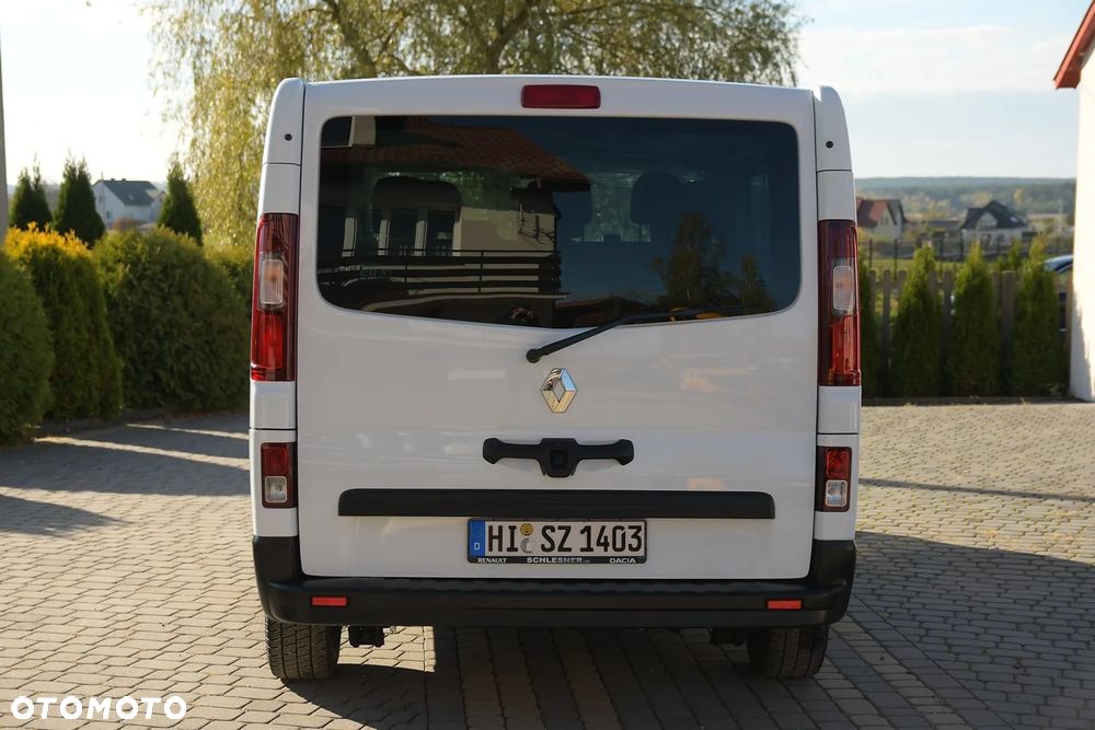 Renault Trafic - 9