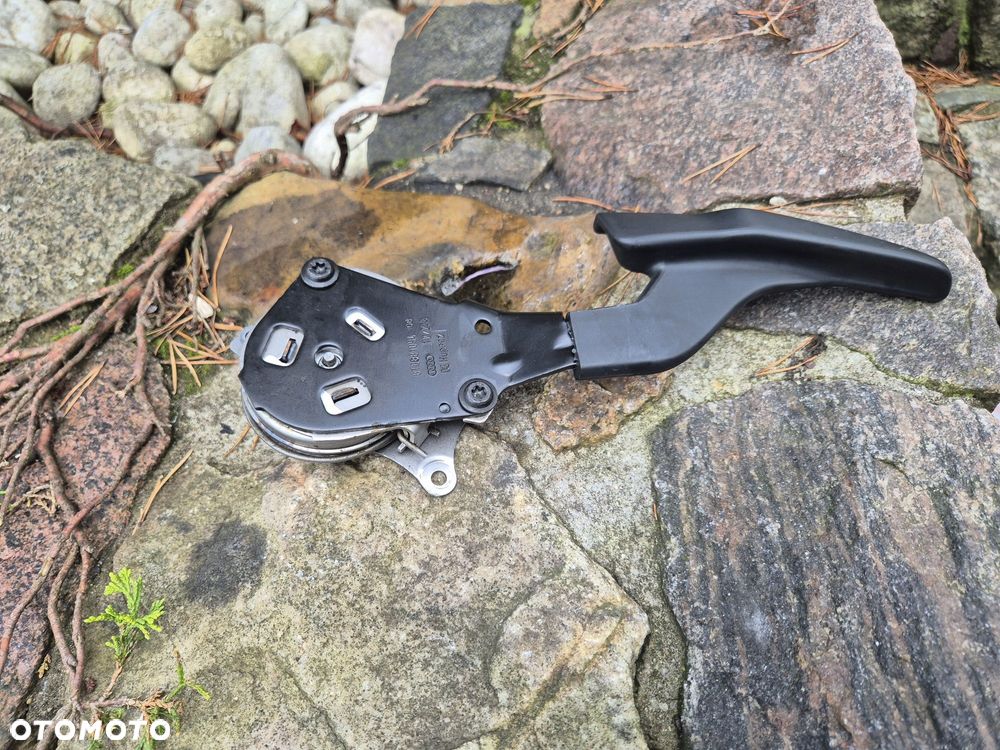 audi a4 b8 a5 mechanizm regulacji wysokości fotela pasażera prawy - 1