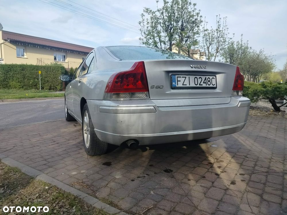 Volvo S60 - 3