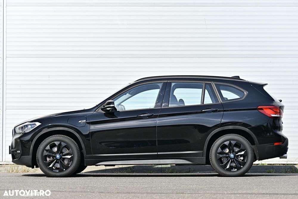 BMW X1 xDrive25e Advantage - 2