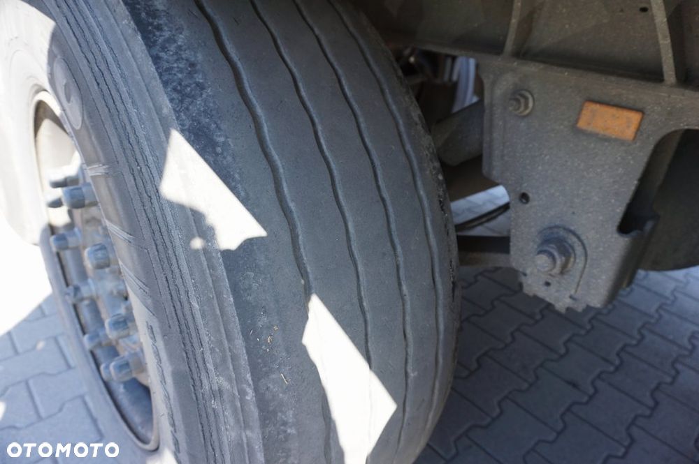 Schmitz Cargobull CHŁODNIA THERMO KING SLX 300 * 2015 * - 10