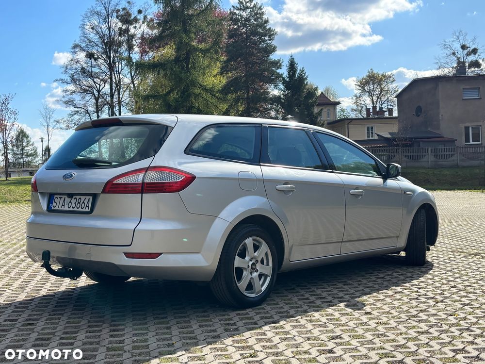 Ford Mondeo - 4