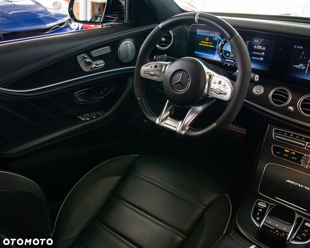 Mercedes-Benz Klasa E AMG 63 S 4Matic+ AMG Speedshift MCT-9G - 14