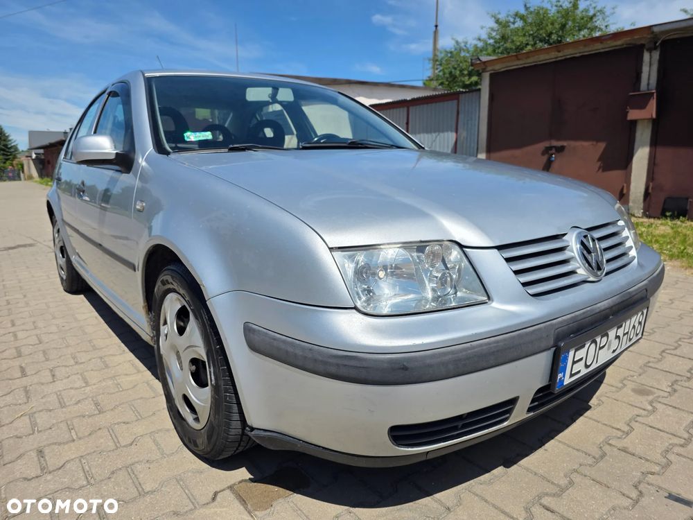 Volkswagen Bora 1.9 TDI Comfortline - 5
