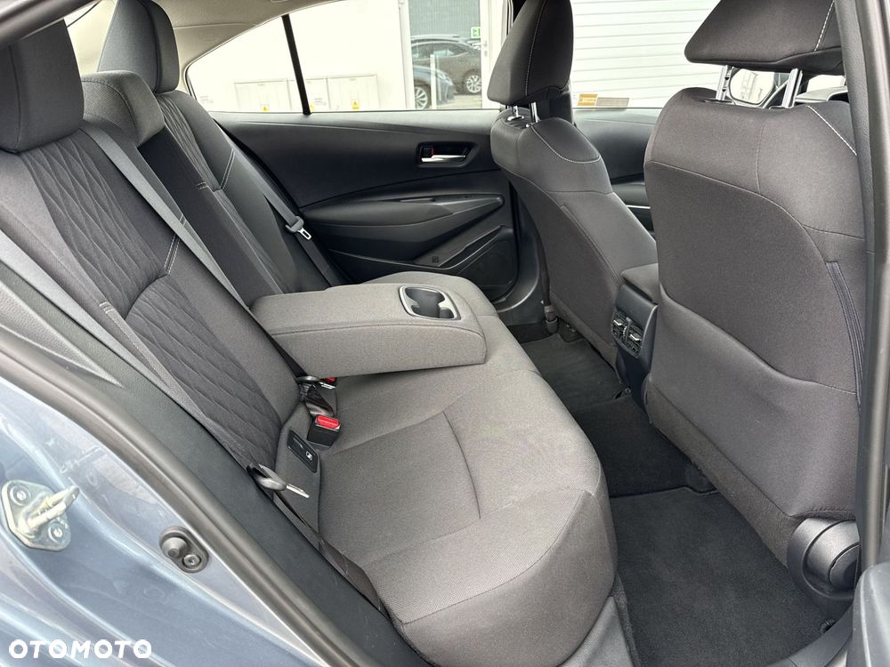Toyota Corolla - 8