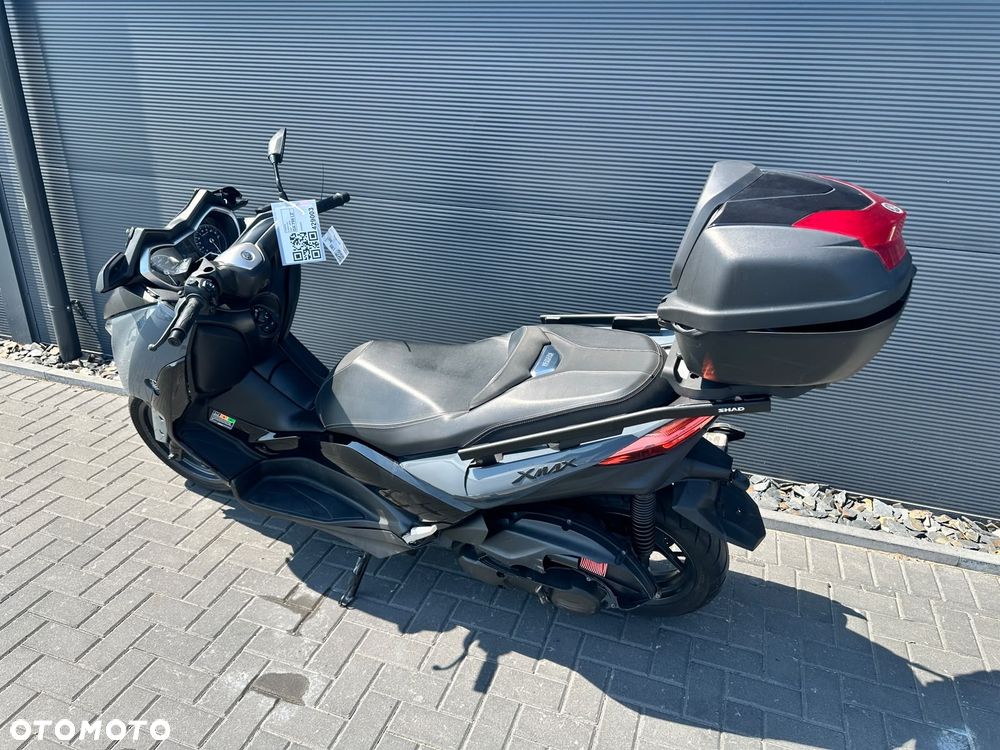 Yamaha X-max - 3