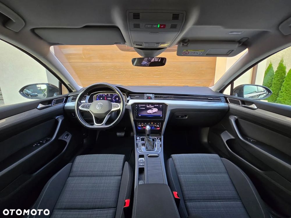 Volkswagen Passat 2.0 TDI EVO Business DSG - 18