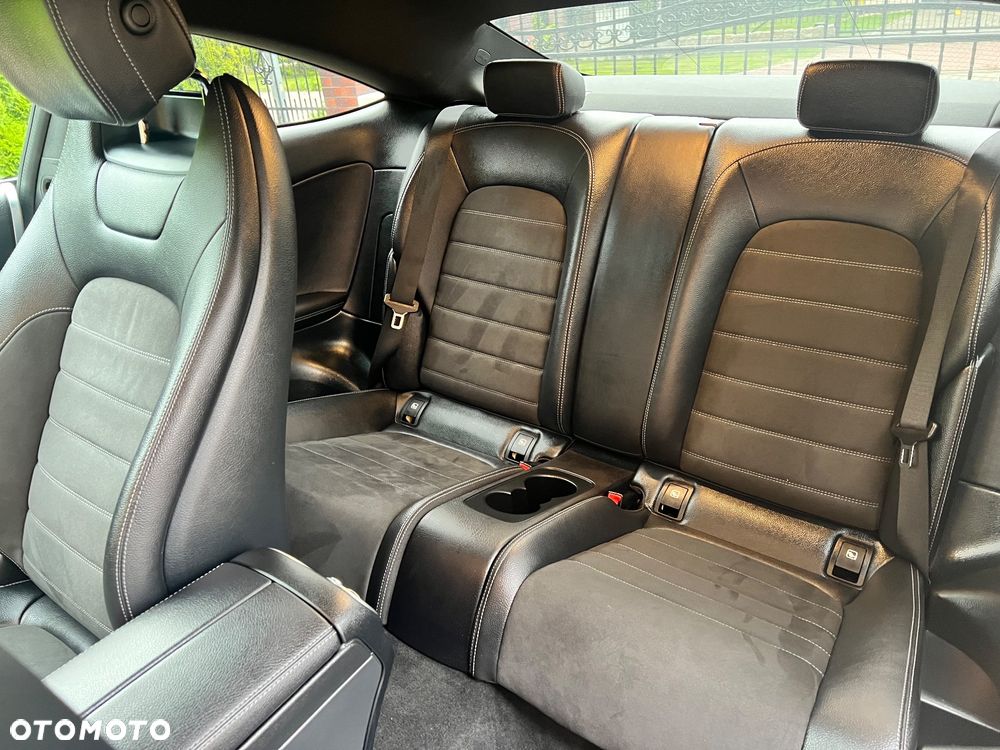 Mercedes-Benz Klasa C 220 d 4MATIC 9G-TRONIC - 13